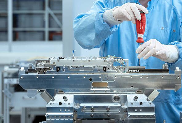 Precision positioning systems - motion systems