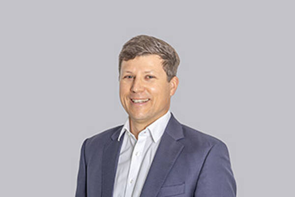 Yves Feuerbach