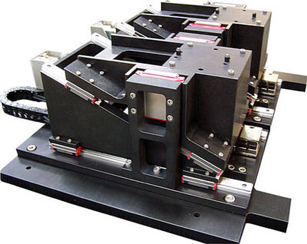 Z- axes for autofocus
