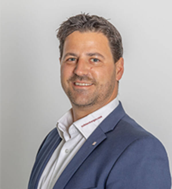 Daniel Costa